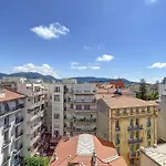 Penthouse D'exception Avec Terrasse Panoramique Nizza