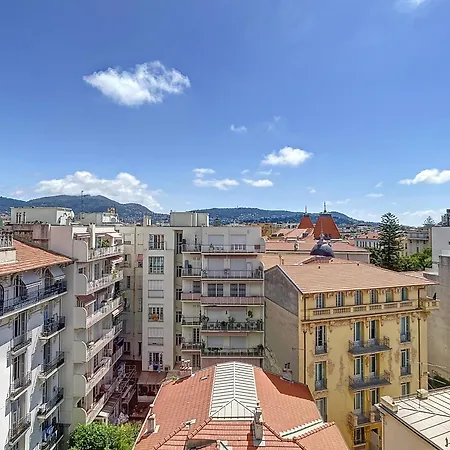 Penthouse D'exception Avec Terrasse Panoramique Nizza