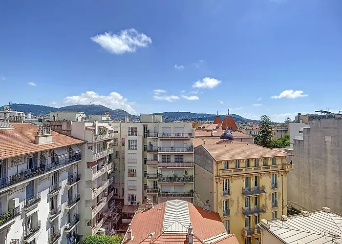Penthouse D'exception Avec Terrasse Panoramique Nizza
